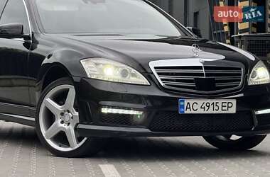 Седан Mercedes-Benz S-Class 2009 в 
