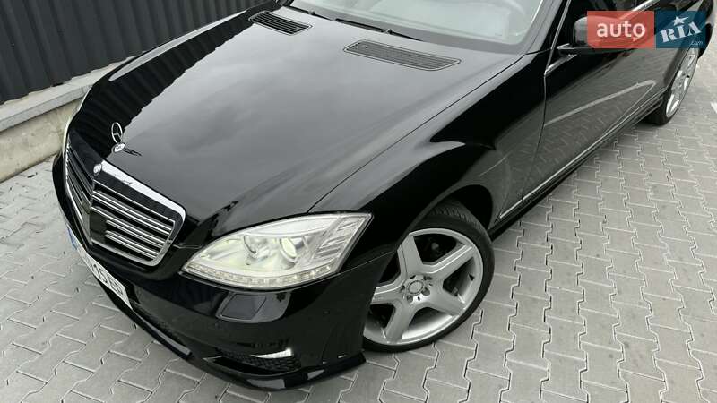 Седан Mercedes-Benz S-Class 2009 в Стрию