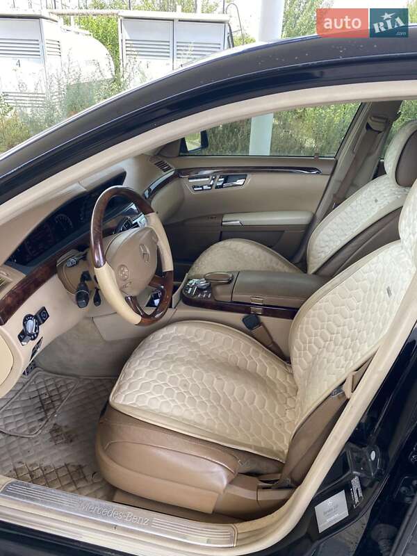 Седан Mercedes-Benz S-Class 2008 в Семеновке