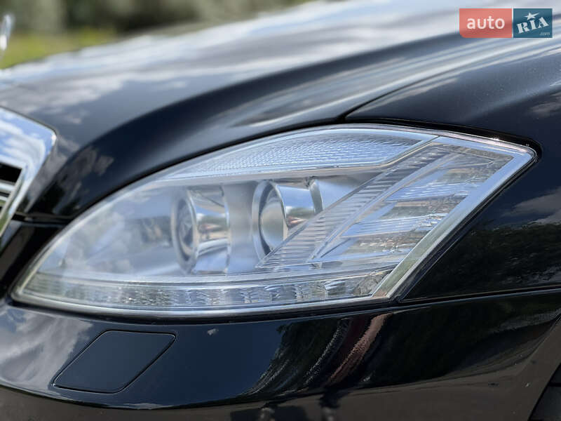 Седан Mercedes-Benz S-Class 2012 в Днепре
