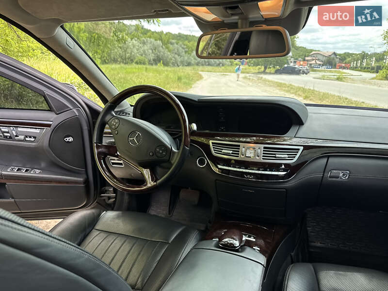 Седан Mercedes-Benz S-Class 2012 в Днепре