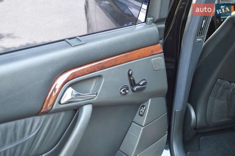 Седан Mercedes-Benz S-Class 2001 в Одесі