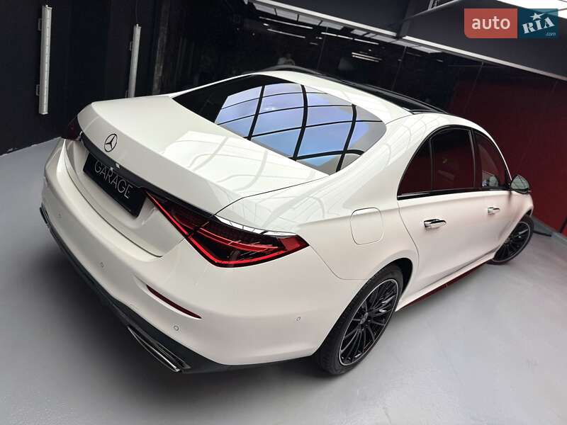 Седан Mercedes-Benz S-Class 2023 в Киеве