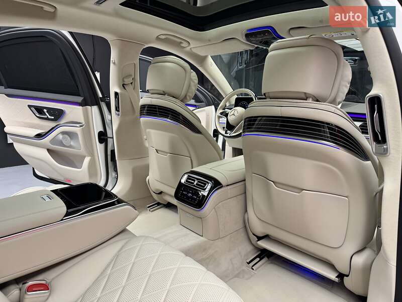 Седан Mercedes-Benz S-Class 2023 в Киеве