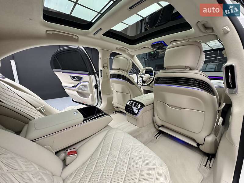 Седан Mercedes-Benz S-Class 2023 в Киеве