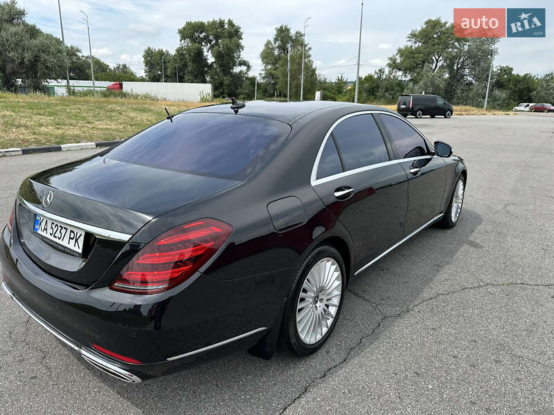 Седан Mercedes-Benz S-Class 2018 в Києві