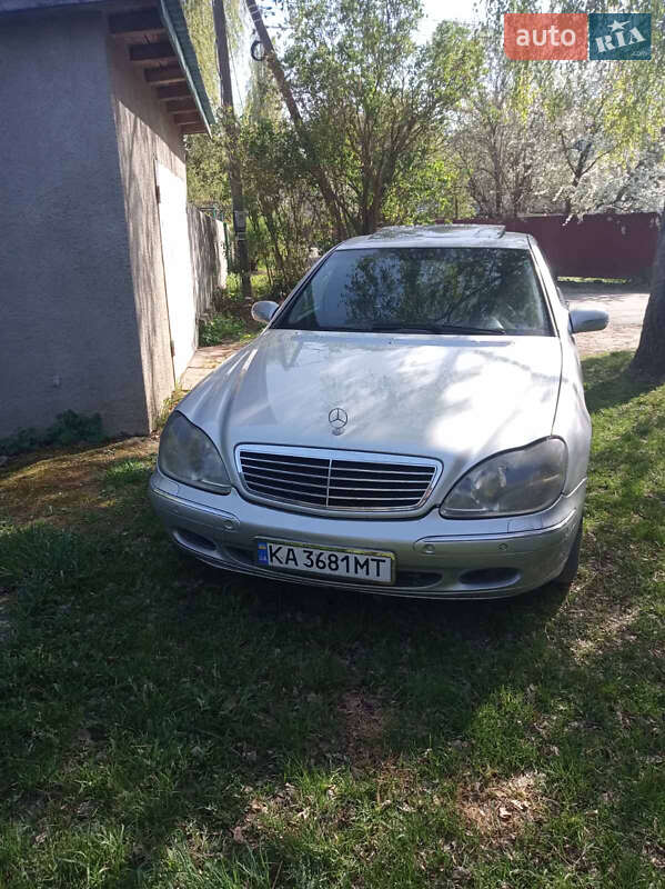 Седан Mercedes-Benz S-Class 2000 в Києві