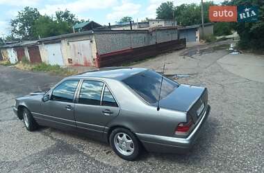 Седан Mercedes-Benz S-Class 1995 в Зеленодольской