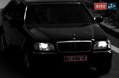 Седан Mercedes-Benz S-Class 1995 в Пирятині