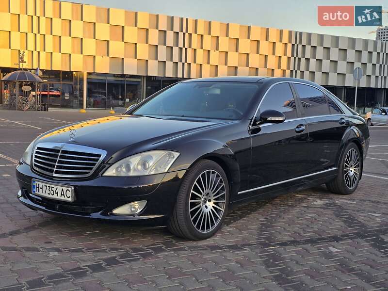 Седан Mercedes-Benz S-Class 2006 в Одесі