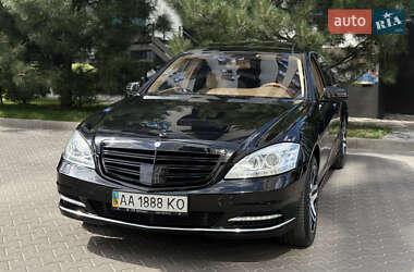 Седан Mercedes-Benz S-Class 2010 в Киеве