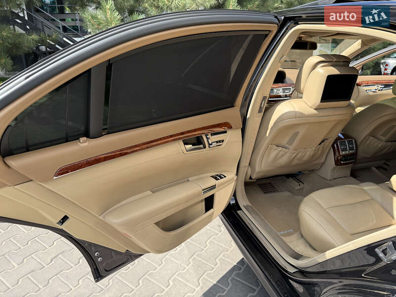 Седан Mercedes-Benz S-Class 2010 в Києві фото 18 Седан Mercedes-Benz S-Class 2010 в Києві