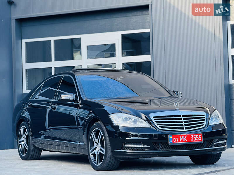 Седан Mercedes-Benz S-Class 2011 в Мукачево