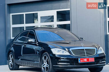Седан Mercedes-Benz S-Class 2011 в 