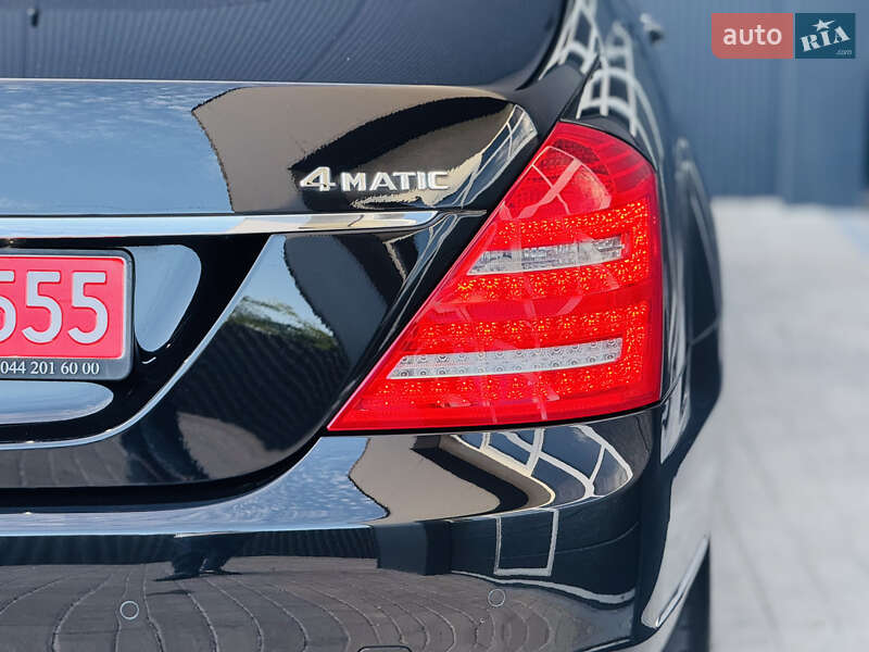 Седан Mercedes-Benz S-Class 2011 в Мукачево