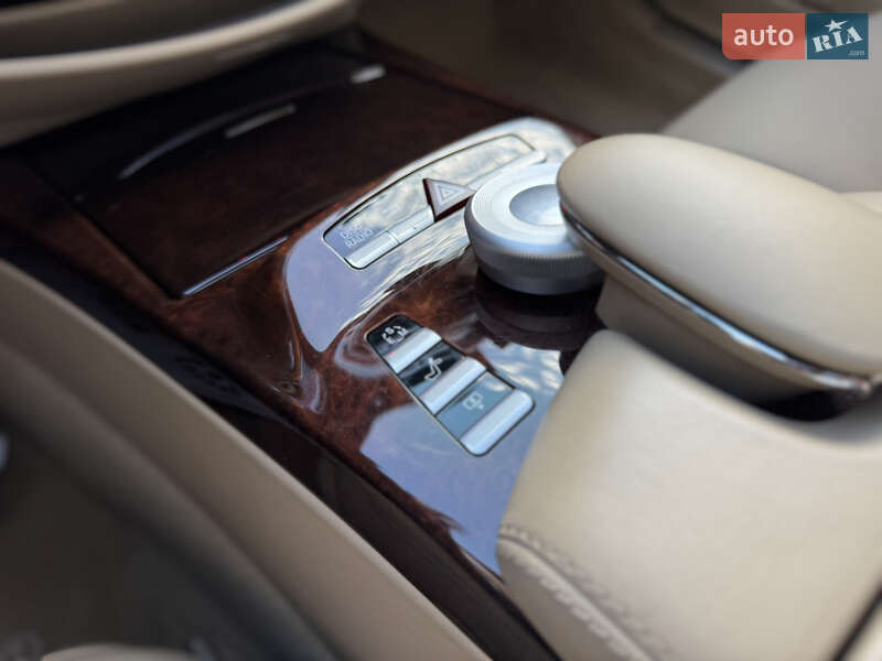 Седан Mercedes-Benz S-Class 2011 в Мукачево
