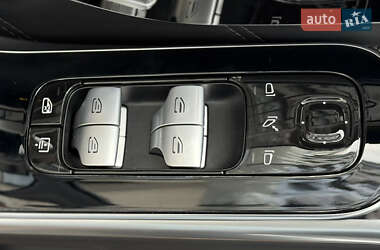Седан Mercedes-Benz S-Class 2023 в 
