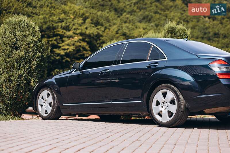 Седан Mercedes-Benz S-Class 2006 в Залещиках