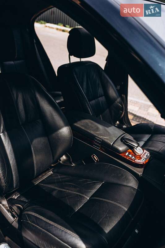 Седан Mercedes-Benz S-Class 2006 в Залещиках