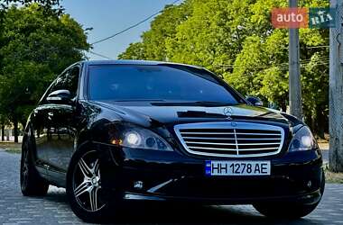 Седан Mercedes-Benz S-Class 2006 в 