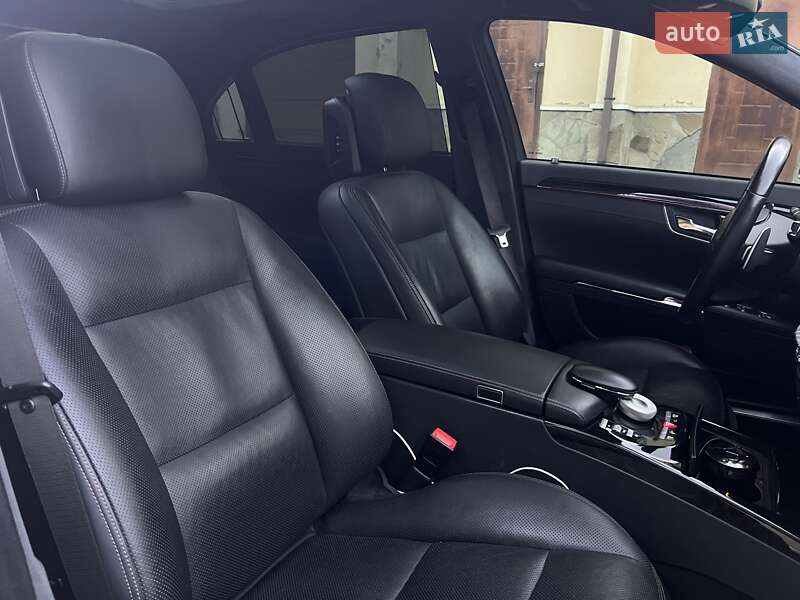 Седан Mercedes-Benz S-Class 2011 в Одесі