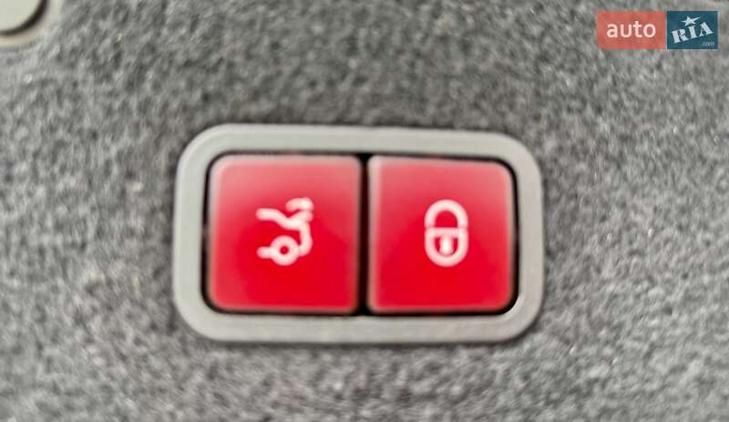 Седан Mercedes-Benz S-Class 2013 в Києві