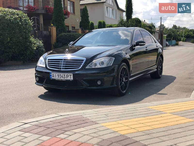 Mercedes-Benz S-Class 2008