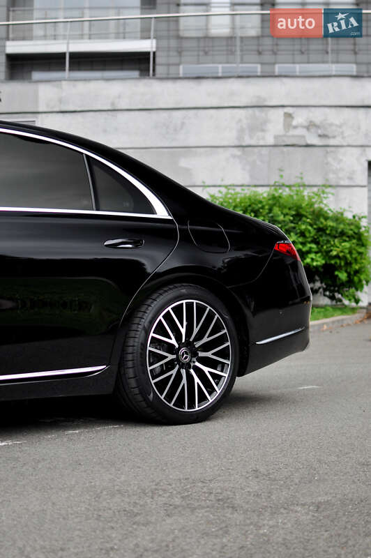 Седан Mercedes-Benz S-Class 2022 в Києві