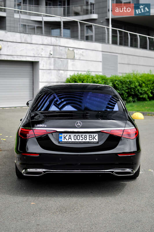 Седан Mercedes-Benz S-Class 2022 в Києві