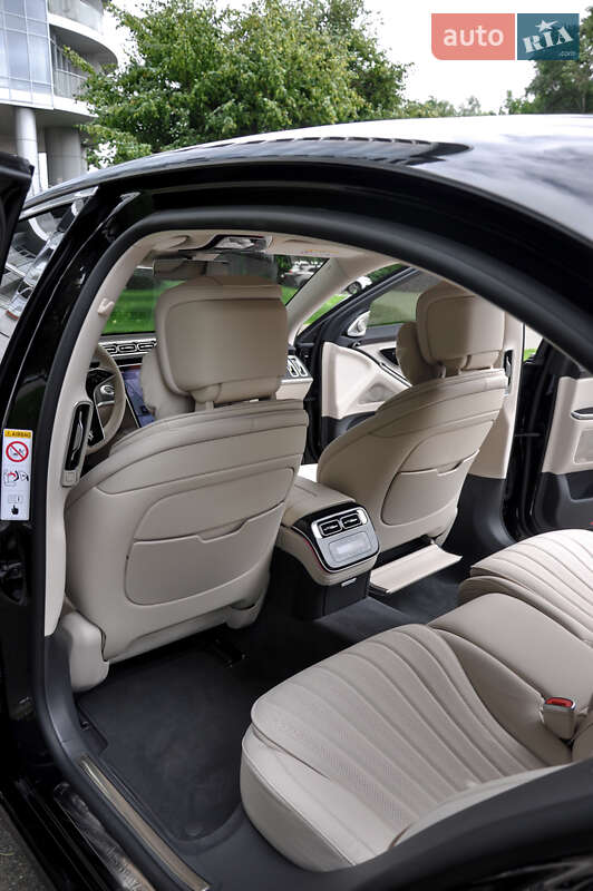 Седан Mercedes-Benz S-Class 2022 в Києві