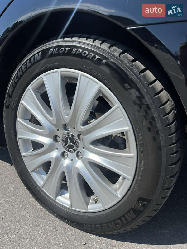 Седан Mercedes-Benz S-Class 2009 в Києві