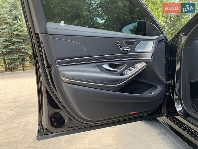 Седан Mercedes-Benz S-Class 2019 в Кривом Роге