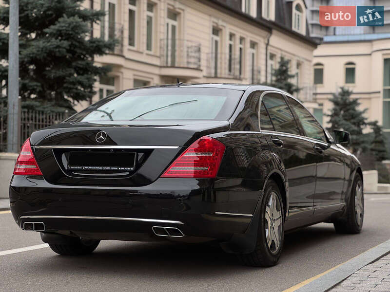 Седан Mercedes-Benz S-Class 2010 в Киеве