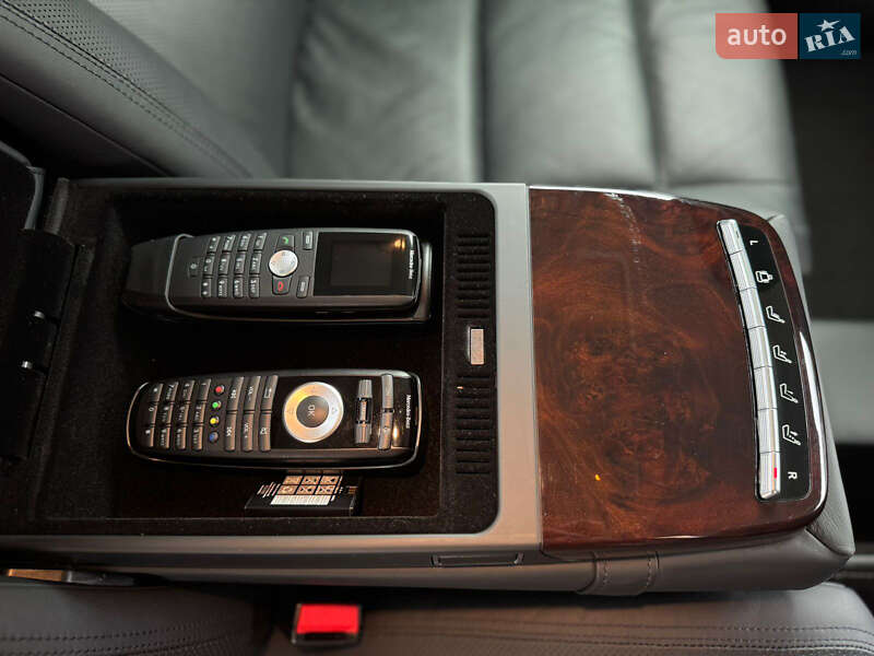 Седан Mercedes-Benz S-Class 2010 в Киеве