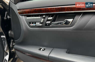 Седан Mercedes-Benz S-Class 2010 в 