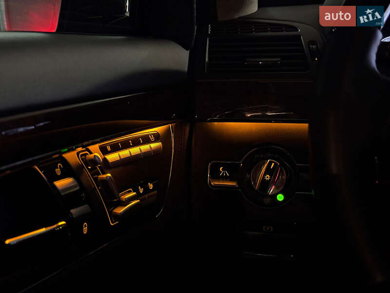 Седан Mercedes-Benz S-Class 2010 в Киеве