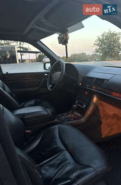 Седан Mercedes-Benz S-Class 1995 в 