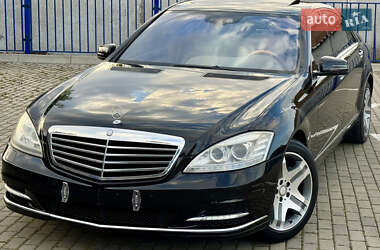 Седан Mercedes-Benz S-Class 2010 в Тернополі