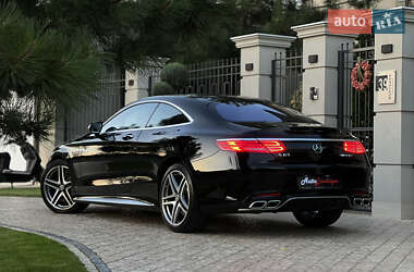 Купе Mercedes-Benz S-Class 2015 в  фото 10 Купе Mercedes-Benz S-Class 2015 в