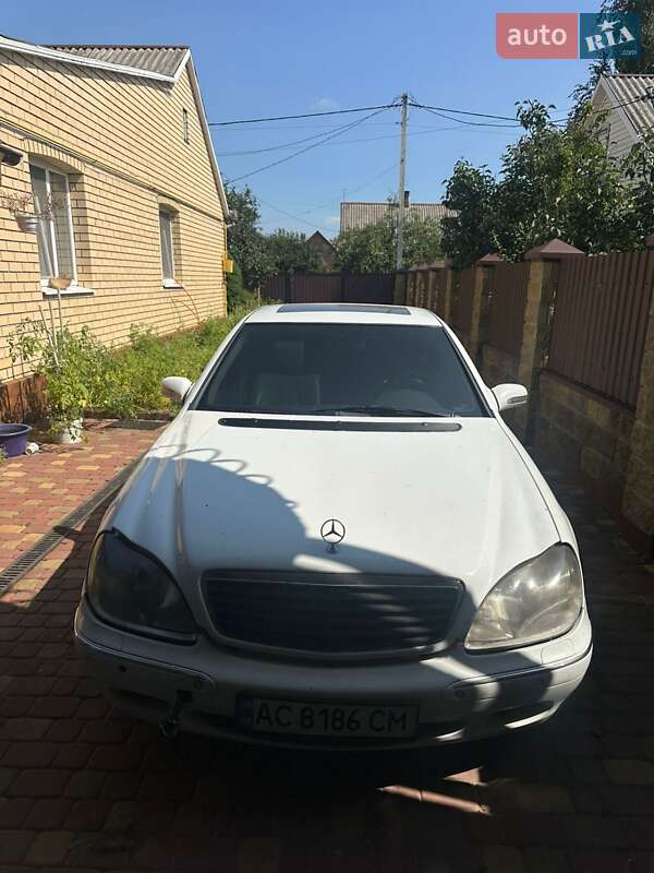 Седан Mercedes-Benz S-Class 1999 в 