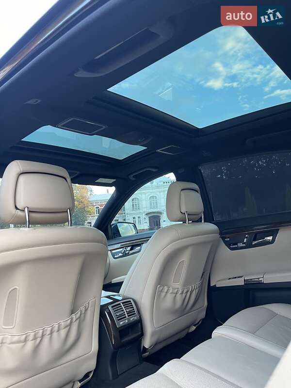Седан Mercedes-Benz S-Class 2012 в Хмельницькому