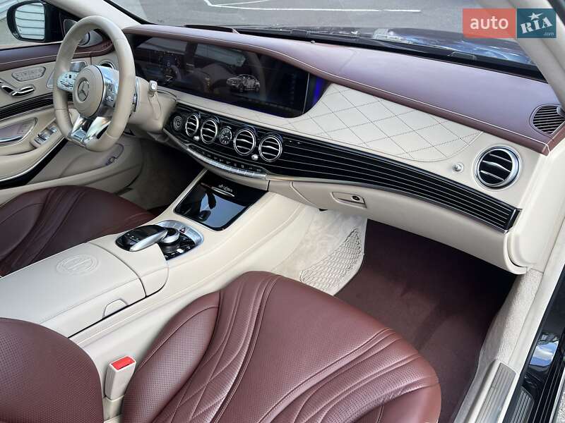 Седан Mercedes-Benz S-Class 2018 в Киеве