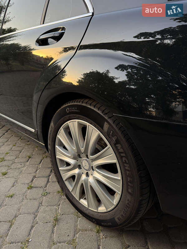Седан Mercedes-Benz S-Class 2008 в Львове