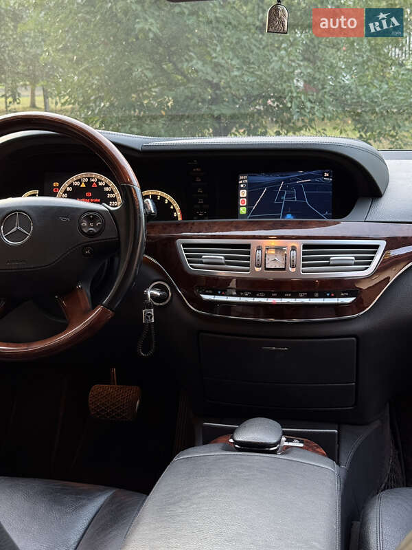 Седан Mercedes-Benz S-Class 2008 в Львове