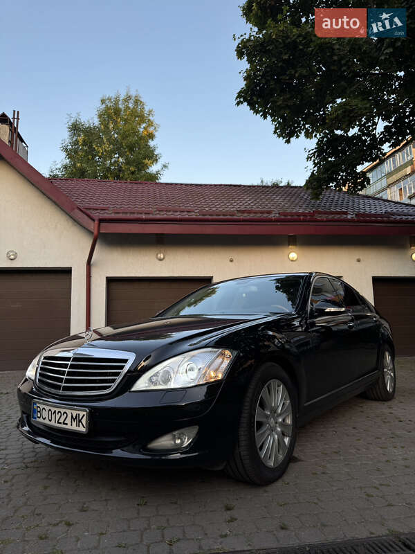 Седан Mercedes-Benz S-Class 2008 в Львове
