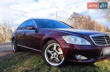 Седан Mercedes-Benz S-Class 2006 в 