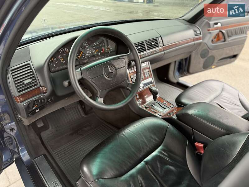 Седан Mercedes-Benz S-Class 1992 в Днепре