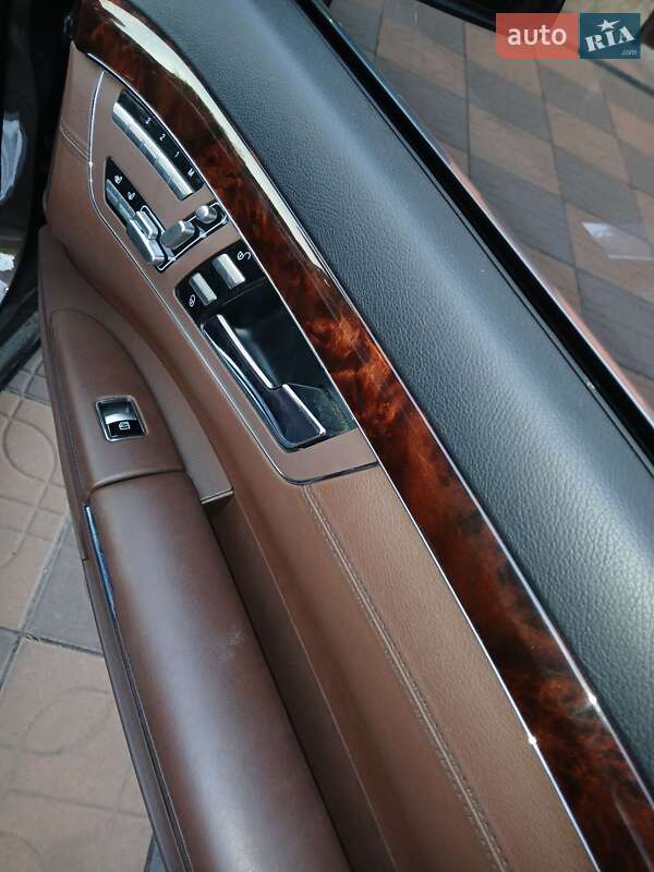 Седан Mercedes-Benz S-Class 2012 в Яготині