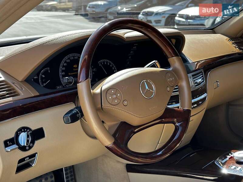 Седан Mercedes-Benz S-Class 2010 в Львові фото 26 Седан Mercedes-Benz S-Class 2010 в Львові