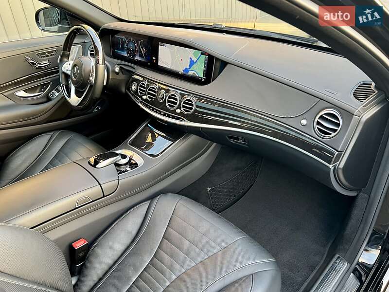 Седан Mercedes-Benz S-Class 2018 в Києві
